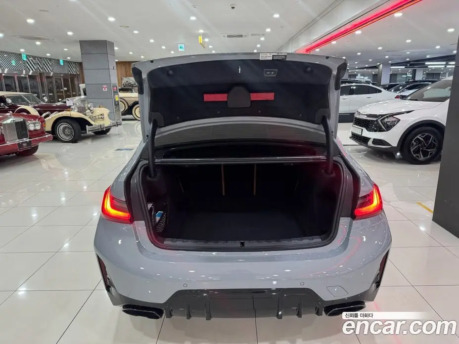 BMW 3 серия 2024 3.0 автомат (гидро), фото 13