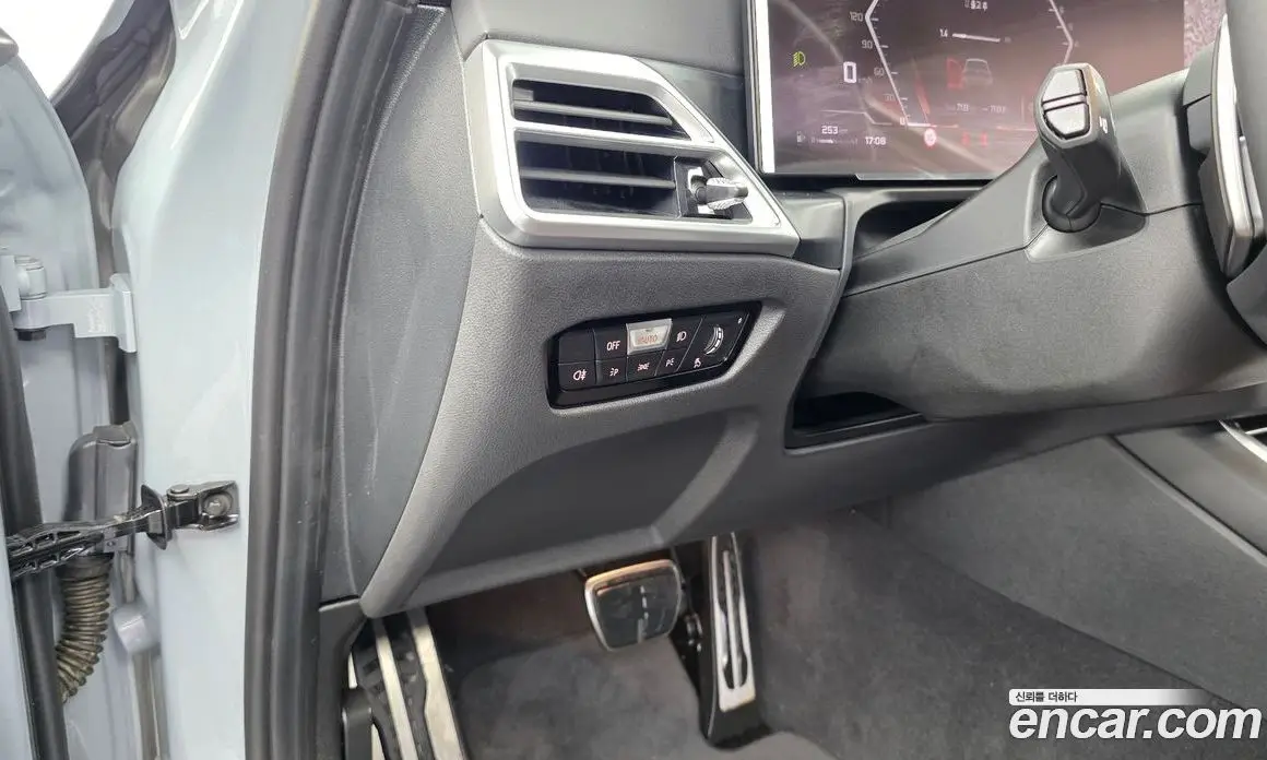BMW 3 серия 2024 3.0 автомат (гидро), фото 27