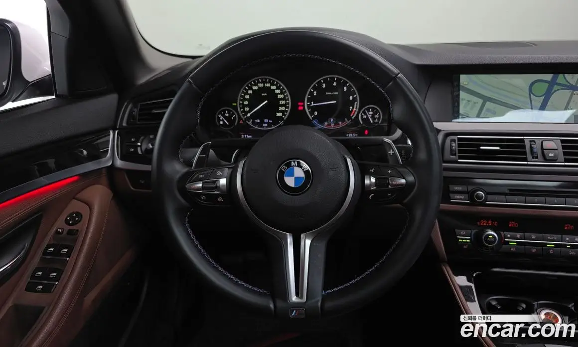 BMW 5 серия 2012 2.0 автомат (гидро), фото 13