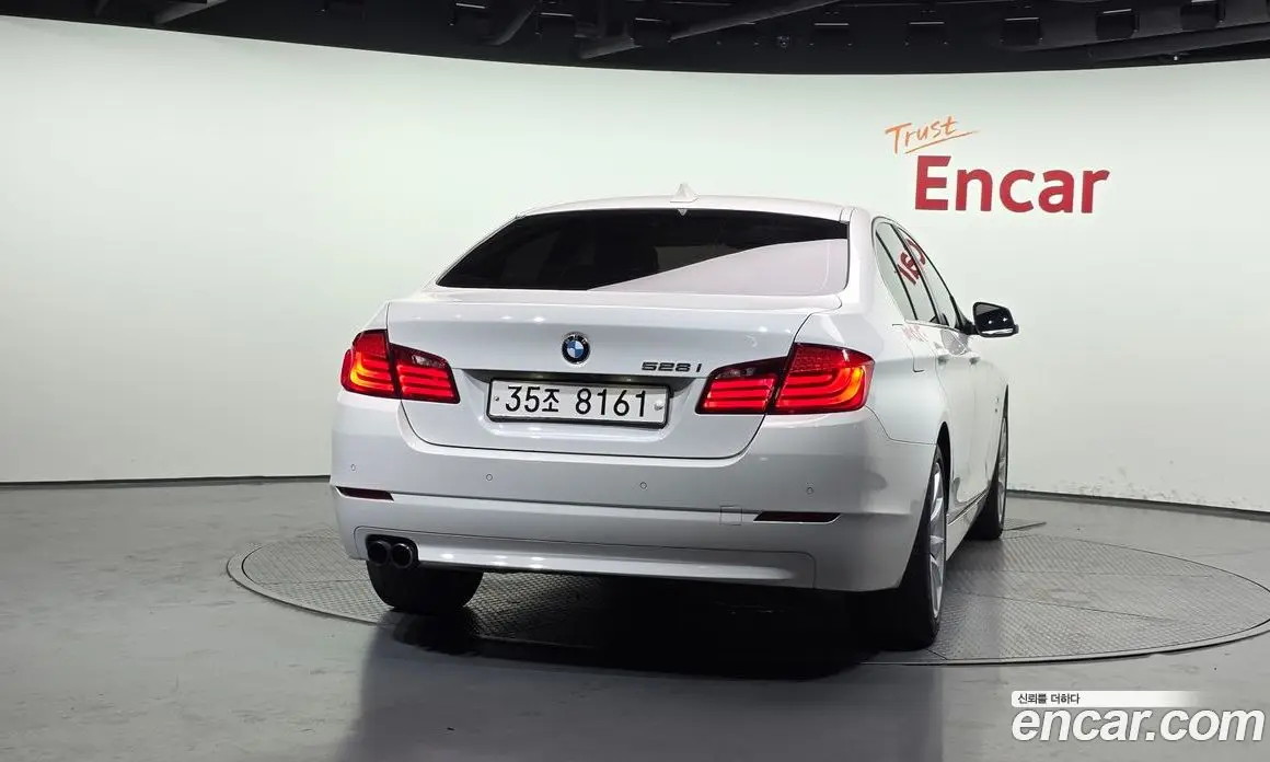 BMW 5 серия 2012 2.0 автомат (гидро), фото 4