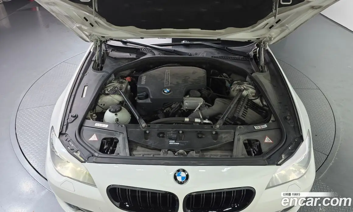 BMW 5 серия 2012 2.0 автомат (гидро), фото 6