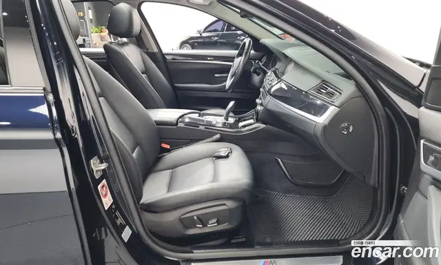BMW 5 серия 2016 2.0 автомат (гидро), миниатюра 11