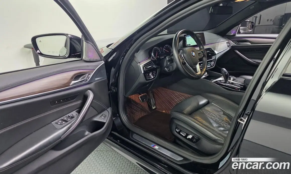 BMW 5 серия 2017 2.0 автомат (гидро), фото 13