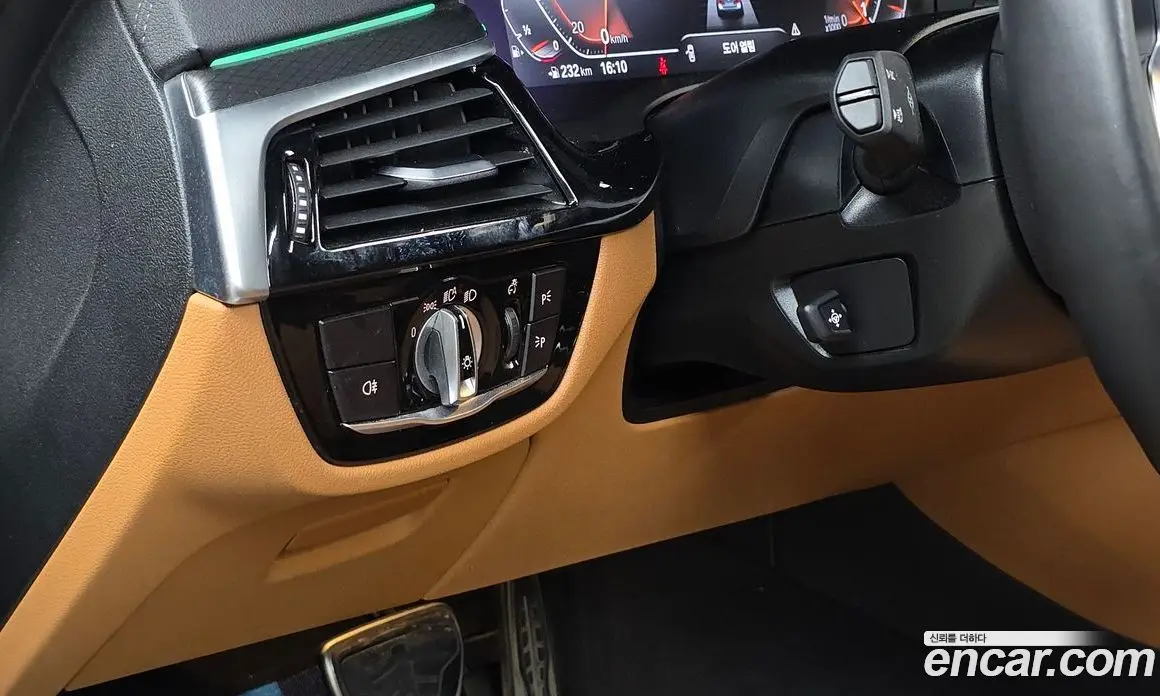 BMW 5 серия 2023 2.0 автомат (гидро), фото 28