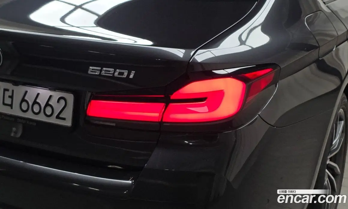 BMW 5 серия 2023 2.0 автомат (гидро), фото 9