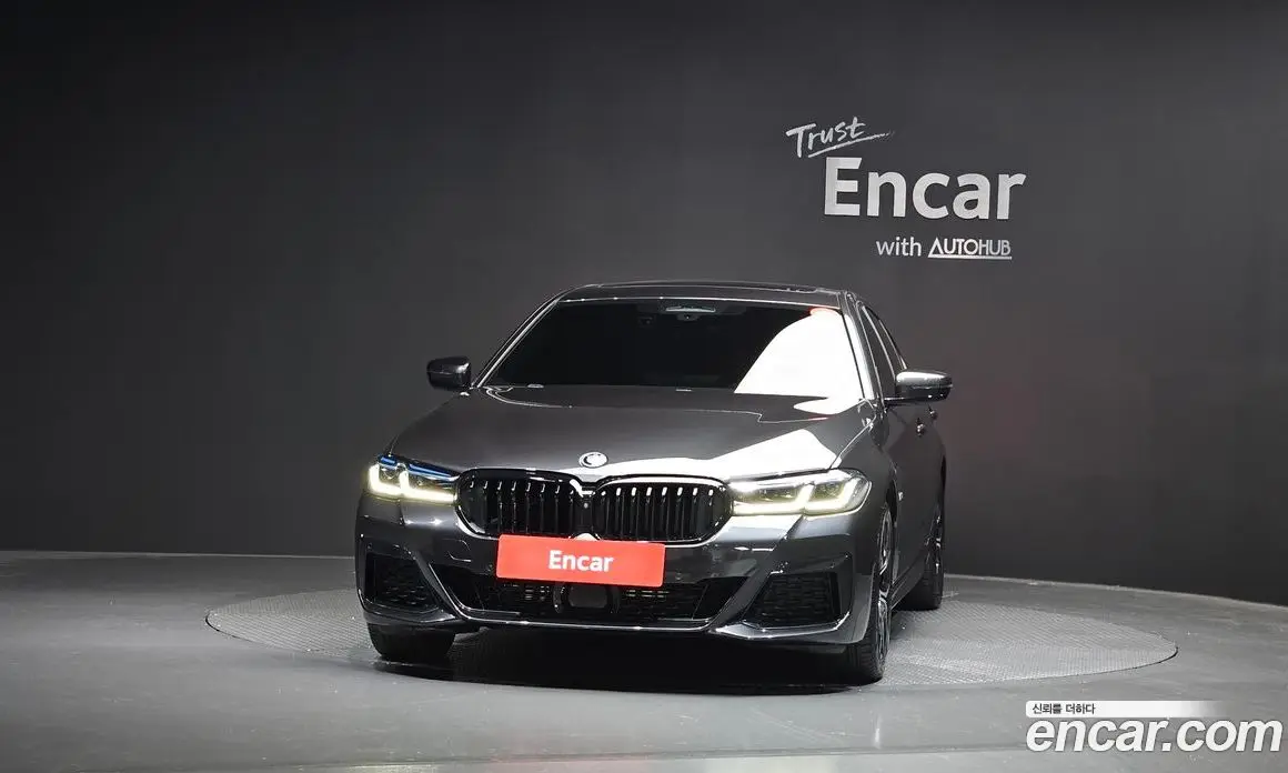 BMW 5 серия 2023 2.0 автомат (гидро), фото 3