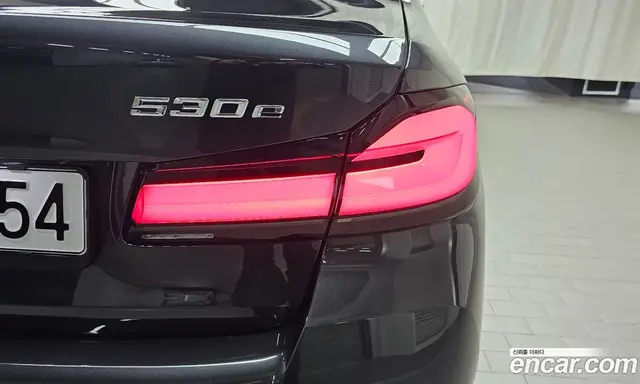 BMW 5 серия 2023 2.0 автомат (гидро), миниатюра 9