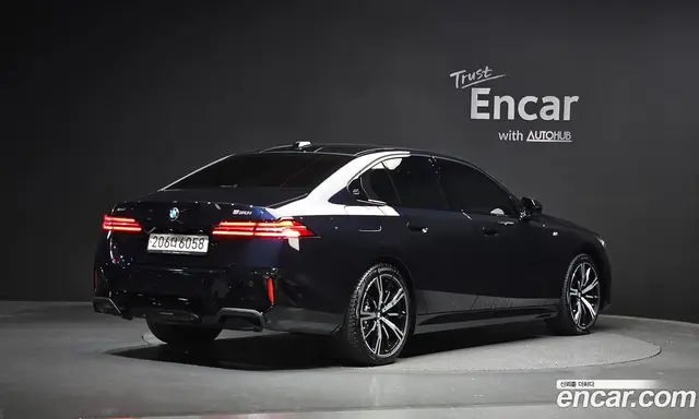 BMW 5 серия 2024 2.0 автомат (гидро), миниатюра 2