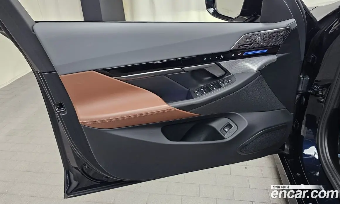 BMW 5 серия 2024 2.0 автомат (гидро), фото 14
