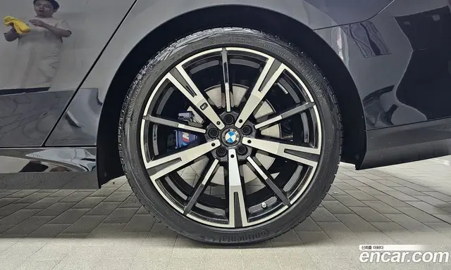 BMW 5 серия 2024 2.0 автомат (гидро), миниатюра 7