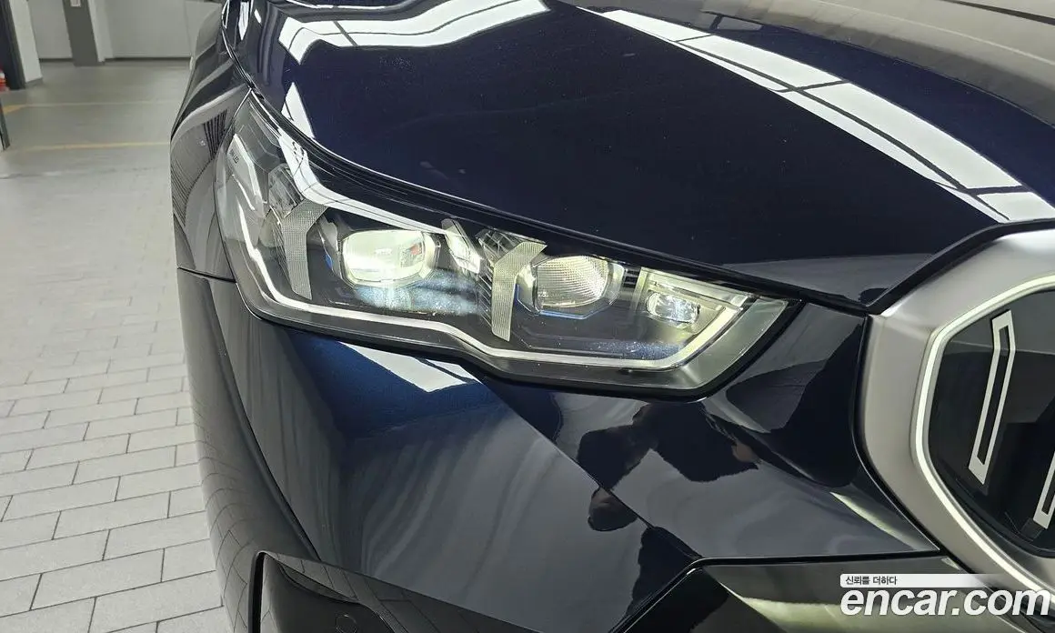 BMW 5 серия 2024 2.0 автомат (гидро), фото 8