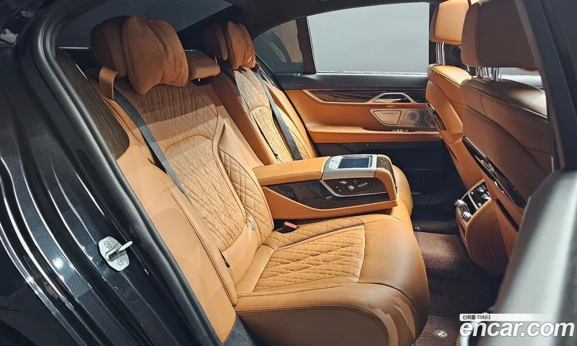 BMW 7 серия 2022 3.0 автомат (гидро), фото 18