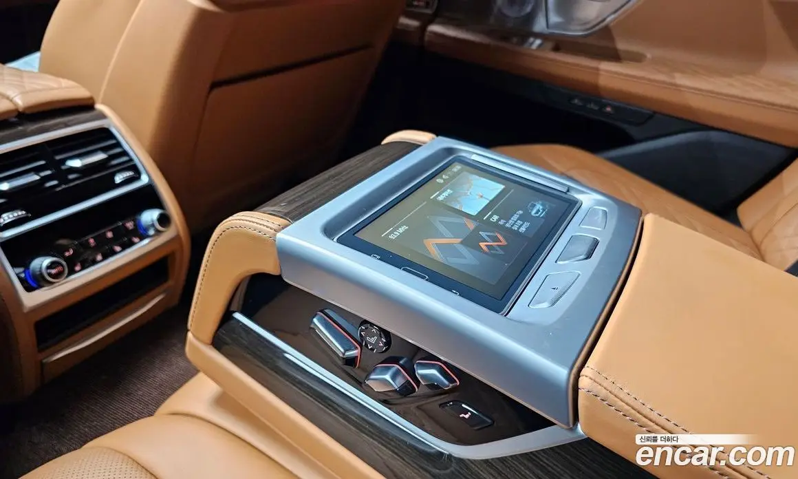 BMW 7 серия 2022 3.0 автомат (гидро), фото 27