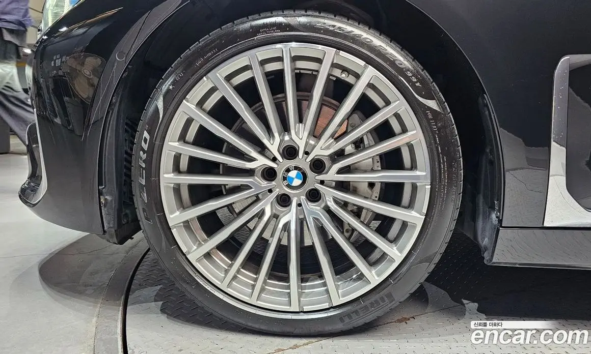 BMW 7 серия 2022 3.0 автомат (гидро), фото 5
