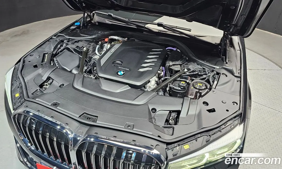 BMW 7 серия 2022 3.0 автомат (гидро), фото 6