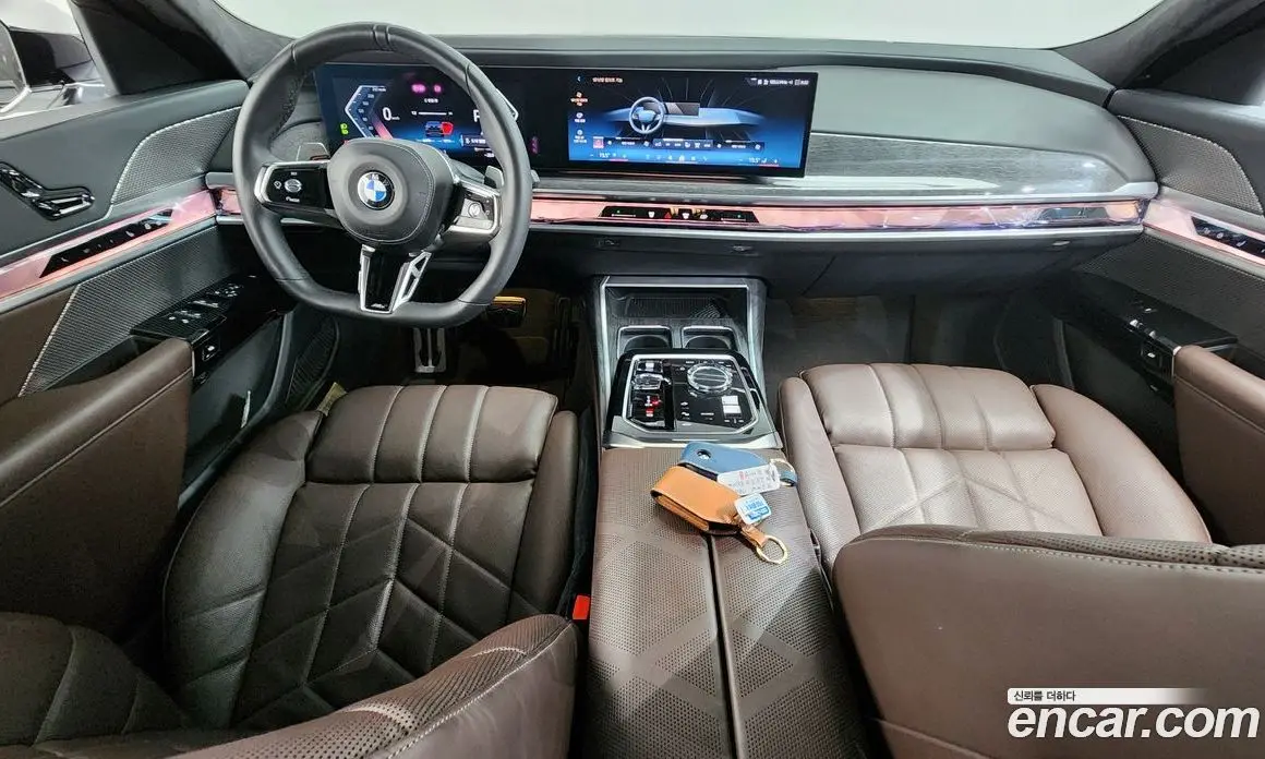 BMW 7 серия 2023 3.0 автомат (гидро), фото 10