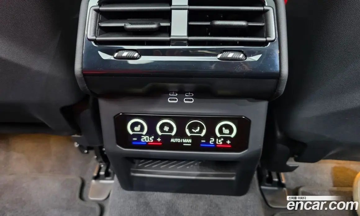 BMW M5 2025 4.4 автомат (гидро), фото 19