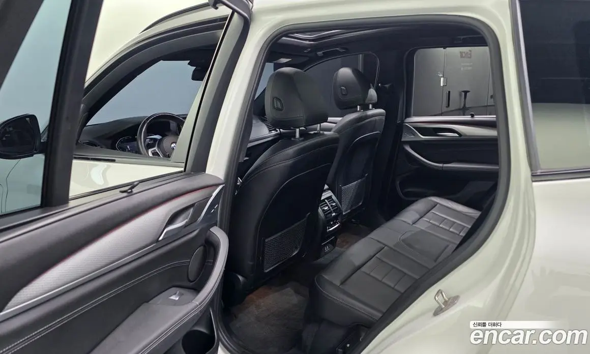 BMW X3 2021 2.0 автомат (гидро), фото 16