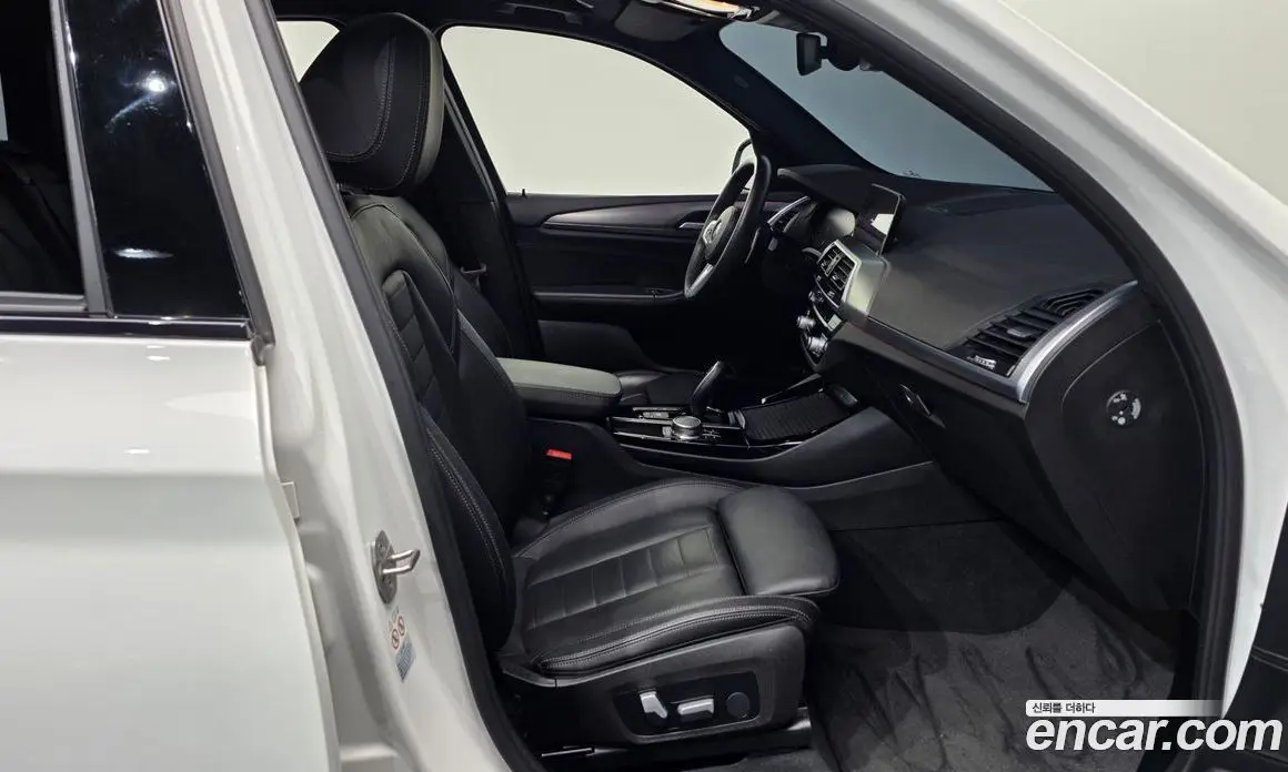 BMW X3 2021 2.0 автомат (гидро), фото 17