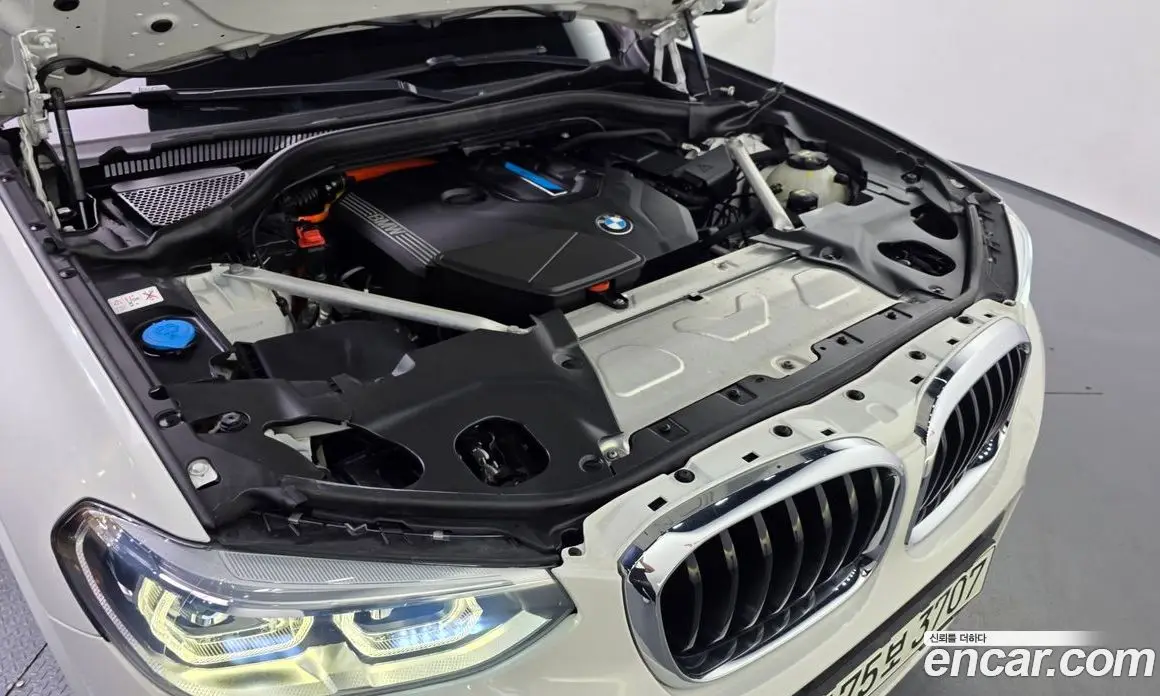 BMW X3 2021 2.0 автомат (гидро), фото 6
