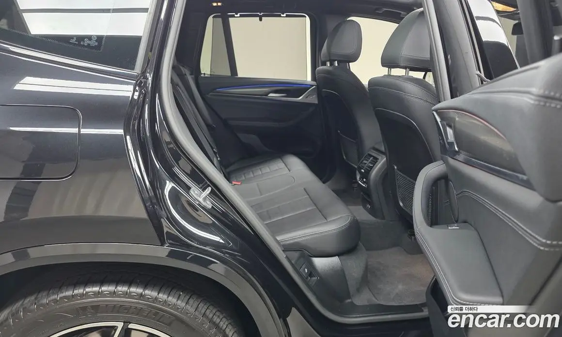 BMW X3 2024 2.0 автомат (гидро), фото 17