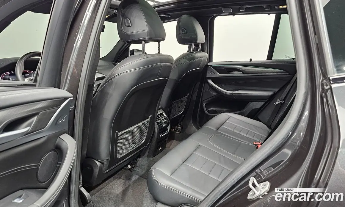 BMW X3 2024 2.0 автомат (гидро), фото 18