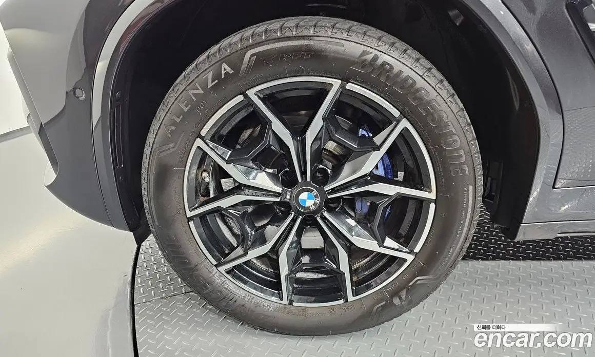 BMW X3 2024 2.0 автомат (гидро), фото 5