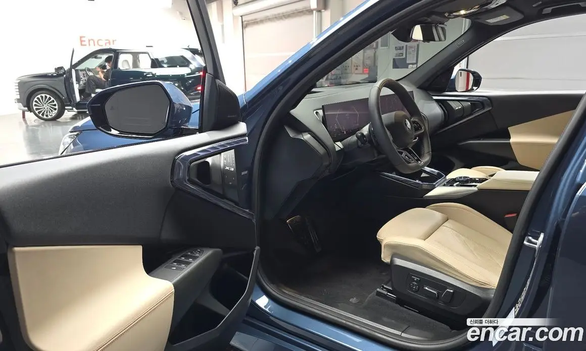 BMW X3 2025 2.0 автомат (гидро), фото 10