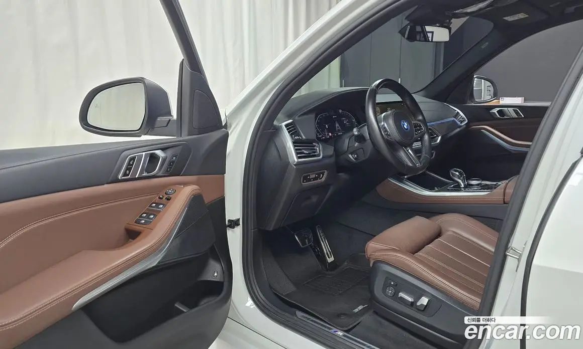 BMW X5 2021 3.0 автомат (гидро), фото 13