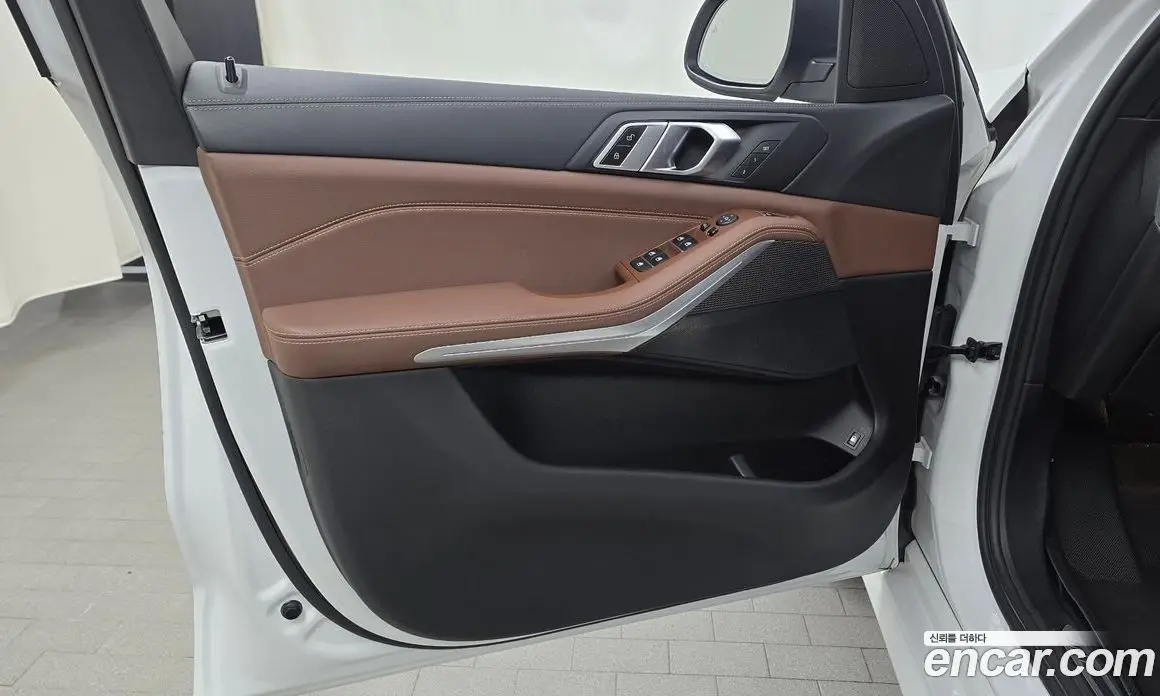 BMW X5 2021 3.0 автомат (гидро), фото 14