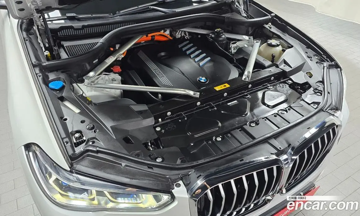 BMW X5 2021 3.0 автомат (гидро), фото 6