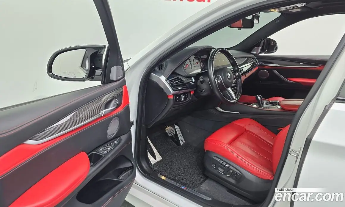 BMW X6M 2017 4.4 автомат (гидро), фото 13