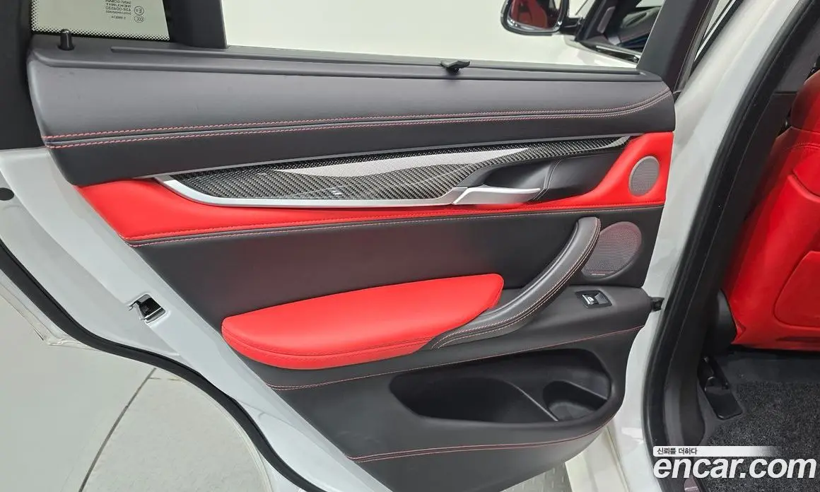 BMW X6M 2017 4.4 автомат (гидро), фото 15