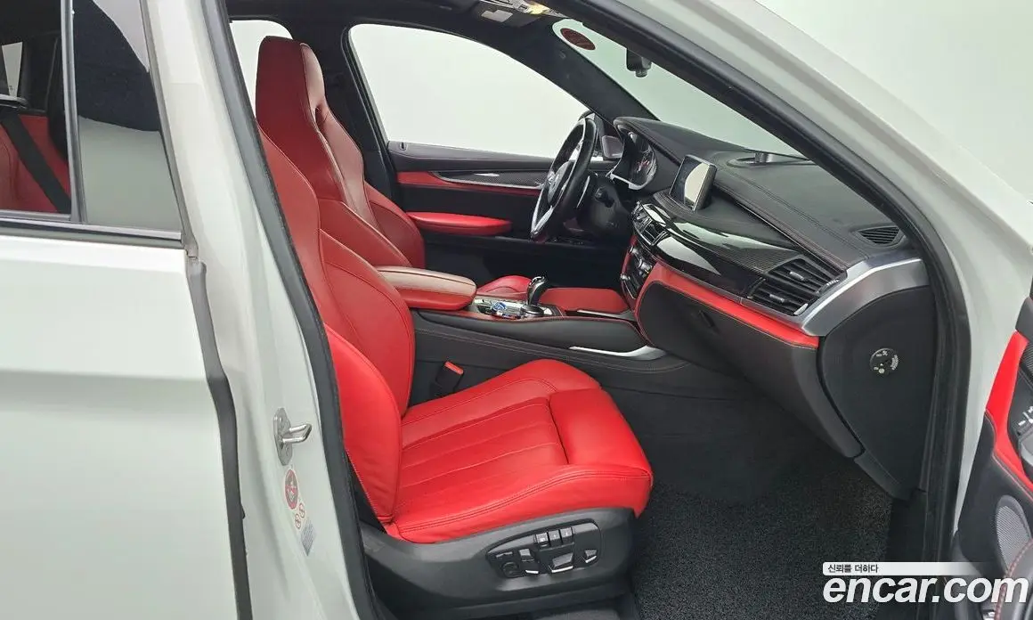 BMW X6M 2017 4.4 автомат (гидро), фото 16