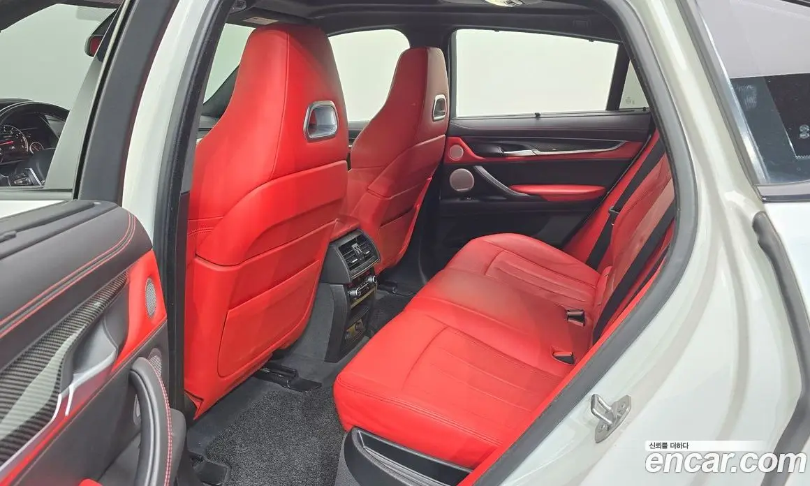 BMW X6M 2017 4.4 автомат (гидро), фото 17