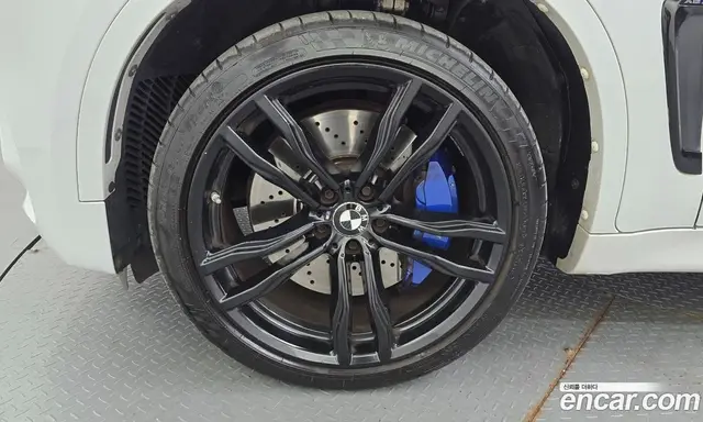 BMW X6M 2017 4.4 автомат (гидро), миниатюра 5