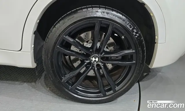 BMW X6M 2017 4.4 автомат (гидро), миниатюра 7