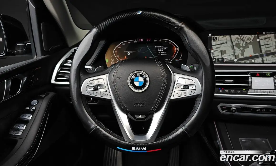 BMW X7 2022 3.0 автомат (гидро), фото 18