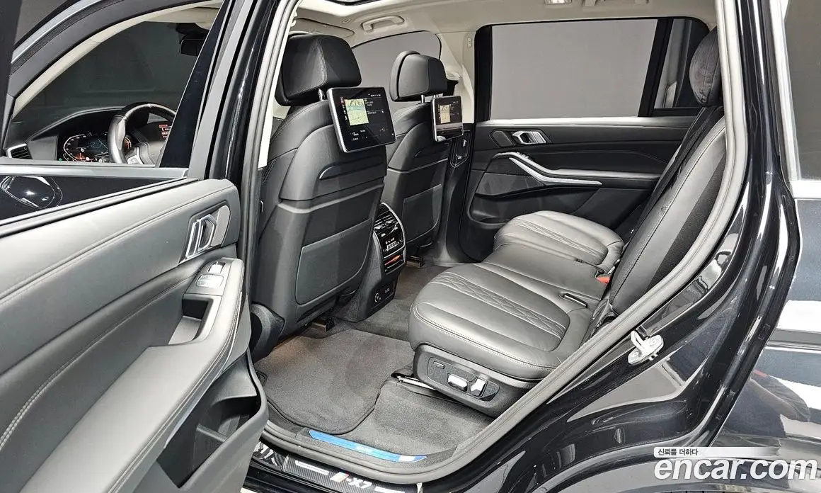 BMW X7 2022 3.0 автомат (гидро), фото 20