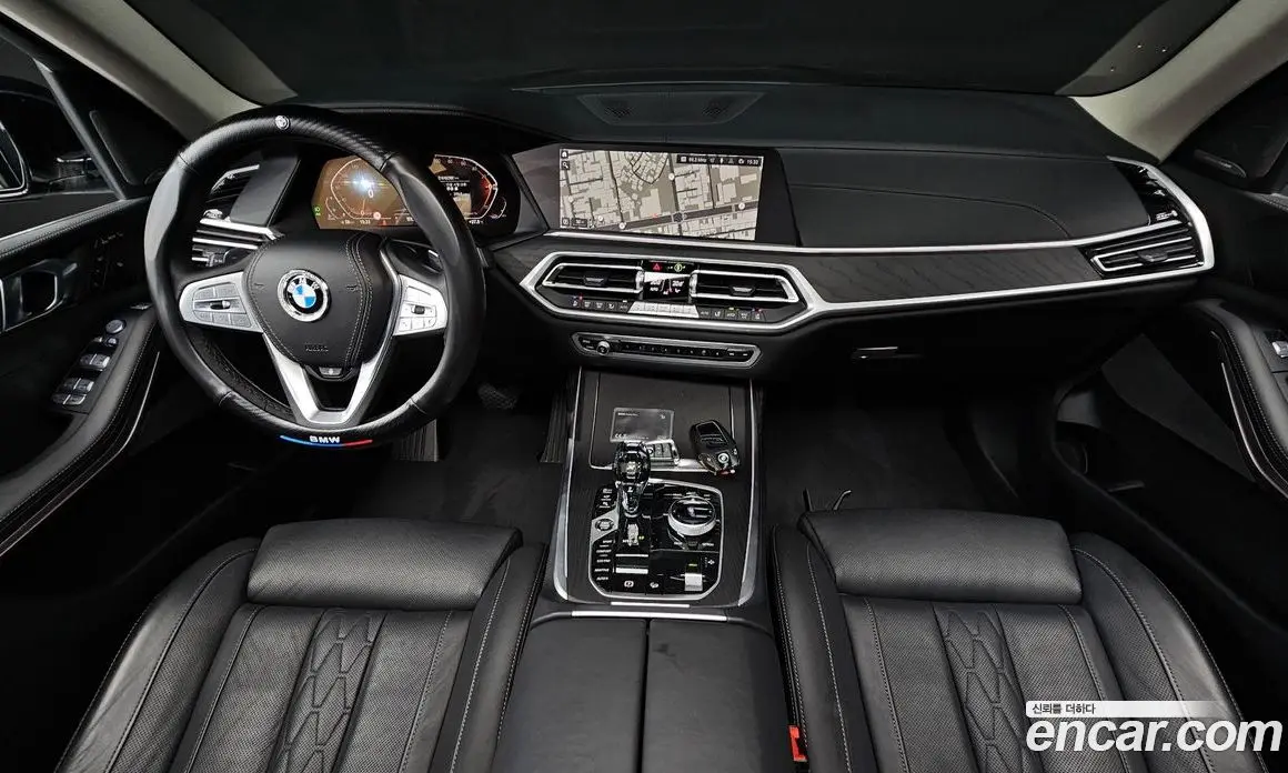 BMW X7 2022 3.0 автомат (гидро), фото 10
