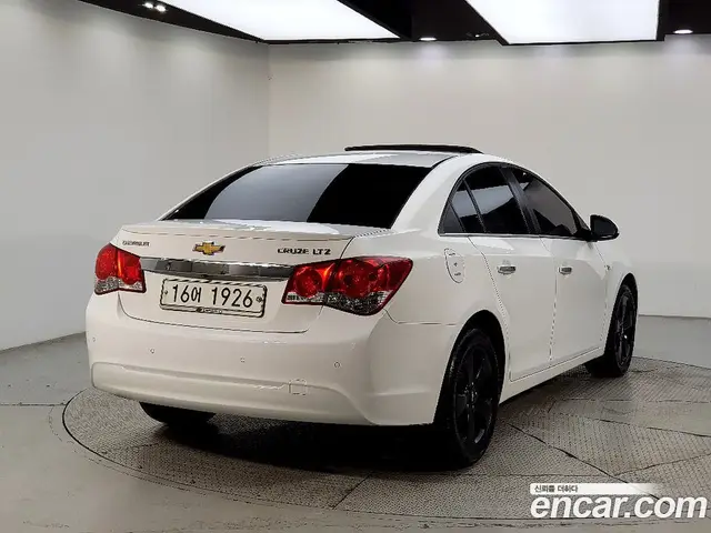 Chevrolet Cruze 2012 2.0 автомат (гидро), миниатюра 4
