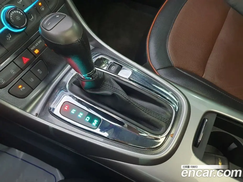 Chevrolet Malibu 2014 2.4 автомат (гидро), фото 6