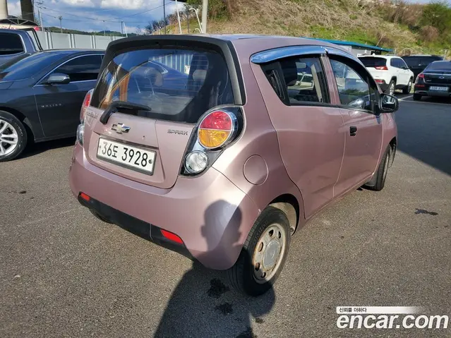 Chevrolet Spark 2012 1.0 автомат (гидро), миниатюра 2