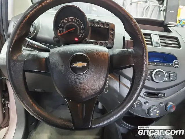 Chevrolet Spark 2012 1.0 автомат (гидро), миниатюра 6