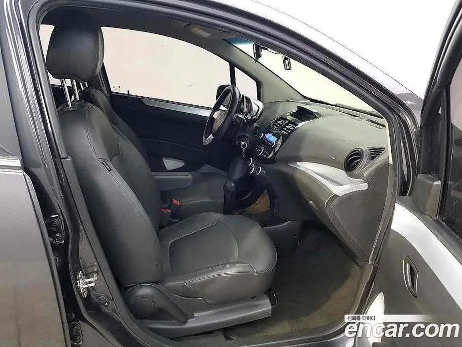 Chevrolet Spark 2014 1.0 автомат (гидро), фото 17