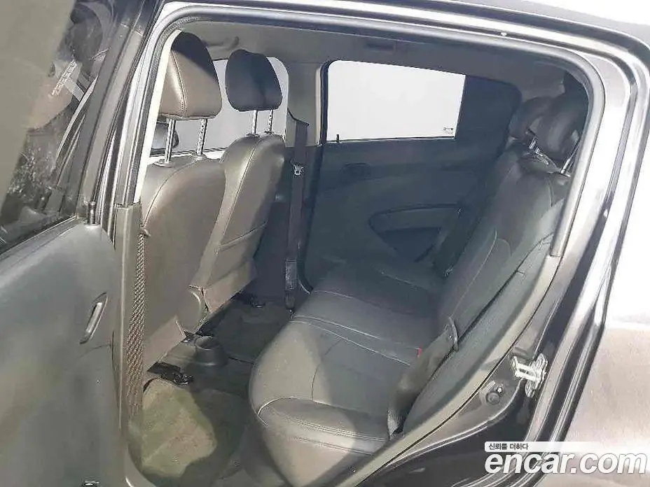 Chevrolet Spark 2014 1.0 автомат (гидро), фото 9