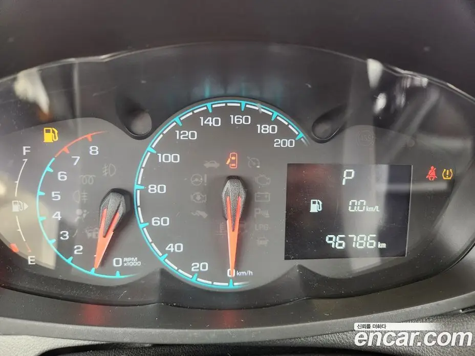 Chevrolet Spark 2015 1.0 автомат (гидро), фото 12