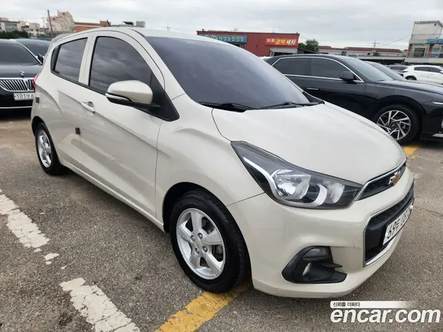 Chevrolet Spark 2015 1.0 автомат (гидро), миниатюра 3