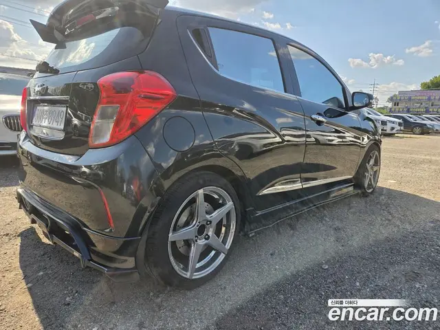 Chevrolet Spark 2015 1.0 автомат (гидро), миниатюра 4