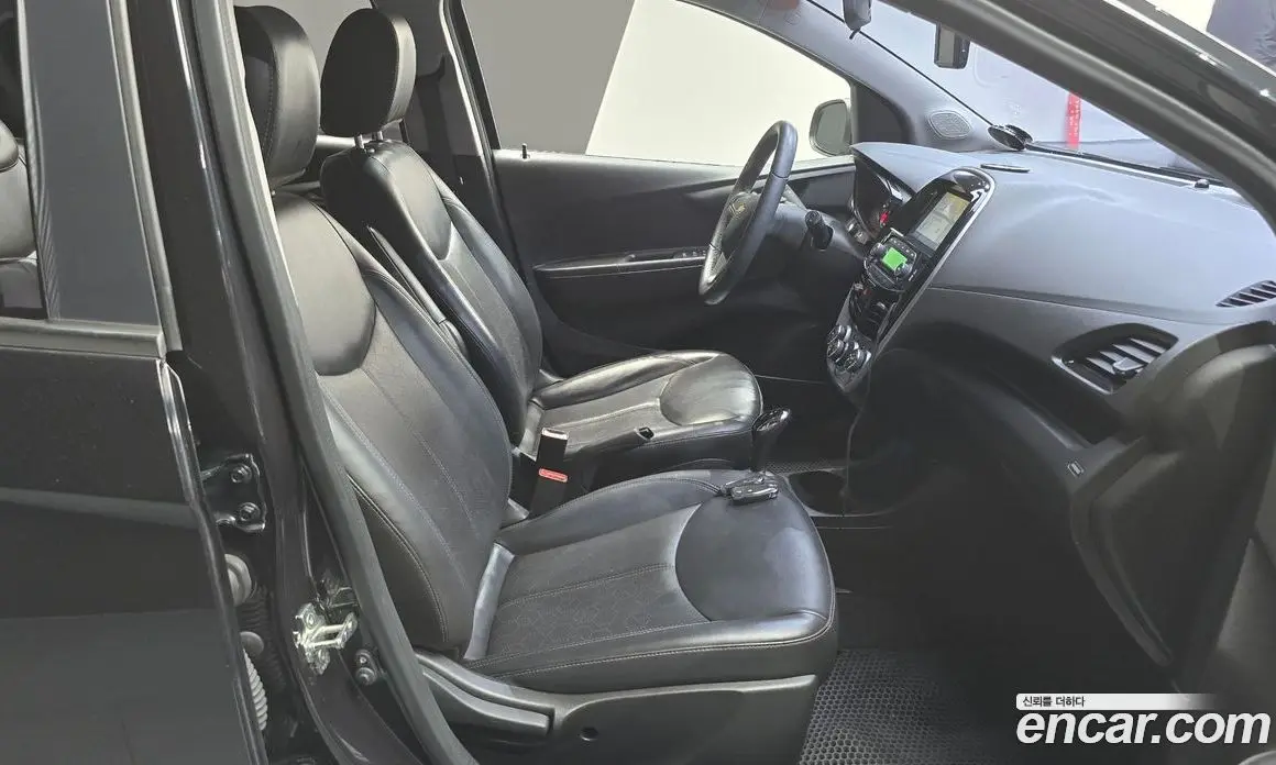 Chevrolet Spark 2016 1.0 автомат (гидро), фото 17